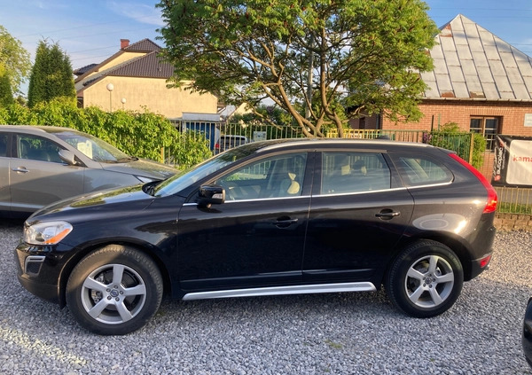 Volvo XC 60 cena 58900 przebieg: 242000, rok produkcji 2011 z Puławy małe 121